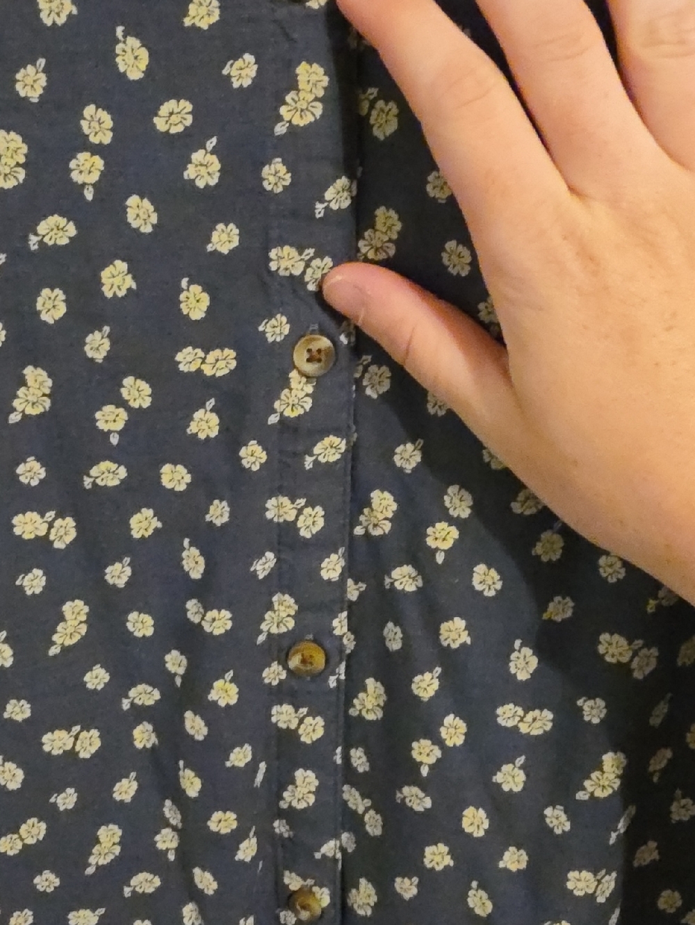 Sonoma Dark Gray Floral V Neck Button Up Blouse. In EUC - Picture 3 of 4